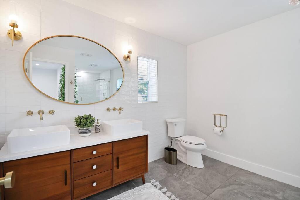 Palm Tree Paradise Tampa Pool Home المظهر الخارجي الصورة