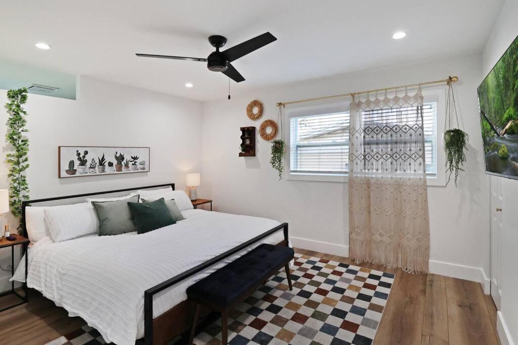 Palm Tree Paradise Tampa Pool Home المظهر الخارجي الصورة