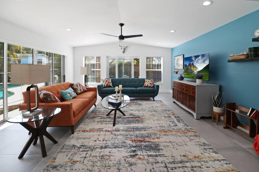 Palm Tree Paradise Tampa Pool Home المظهر الخارجي الصورة
