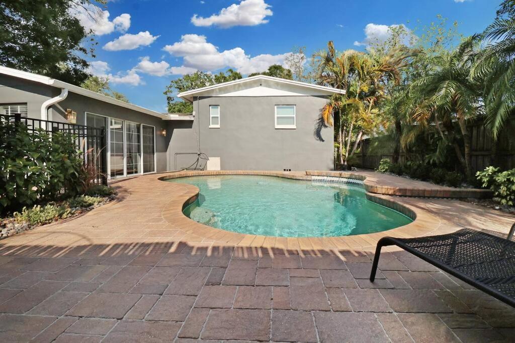 Palm Tree Paradise Tampa Pool Home المظهر الخارجي الصورة
